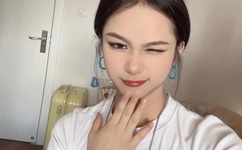 情侣晚上做运动的时候穿什么衣服